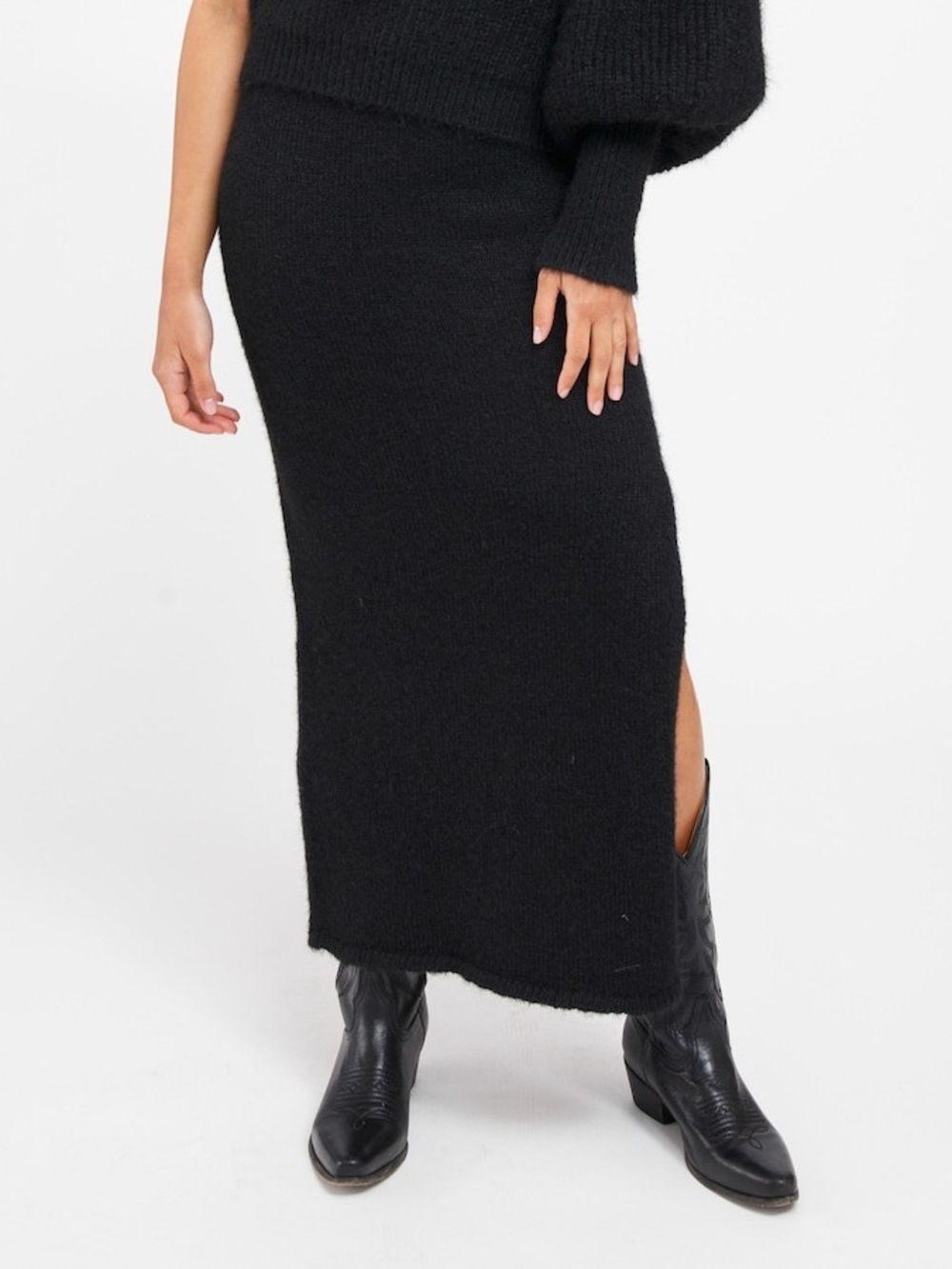 Brunette The Label Black Knit Midi Skirt with Side Slit Xs Nwt